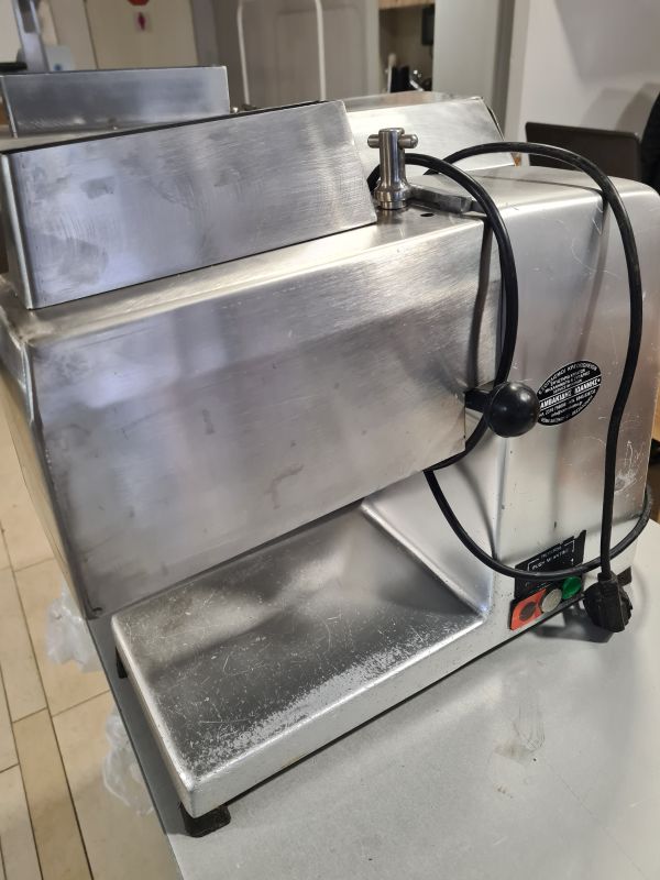 ΣΝΙΤΣΕΛΟΜΗΧΑΝΗ OMAS